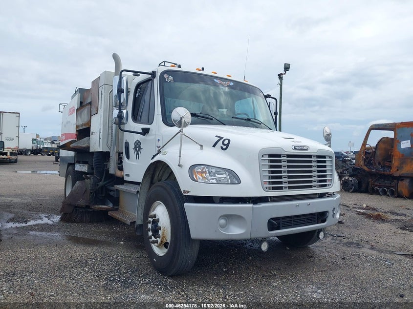 2018 FREIGHTLINER M2 106