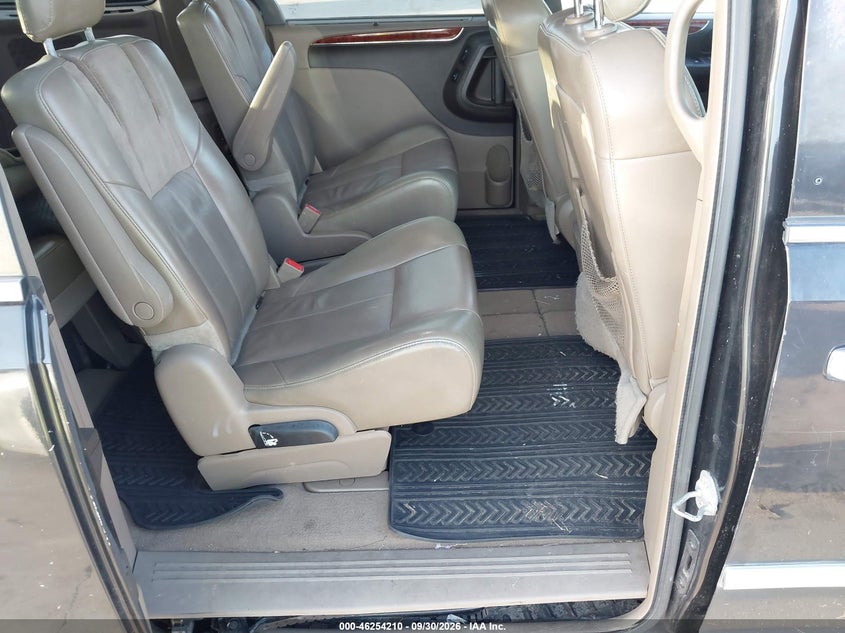 CHRYSLER TOWN & COUNTRY 2014 VIN 2C4RC1GG7ER345434