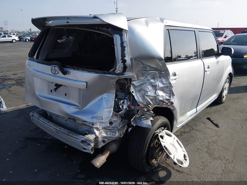 Vin: jtlze4fe6dj037948, lot: 46754275, scion xb 20134