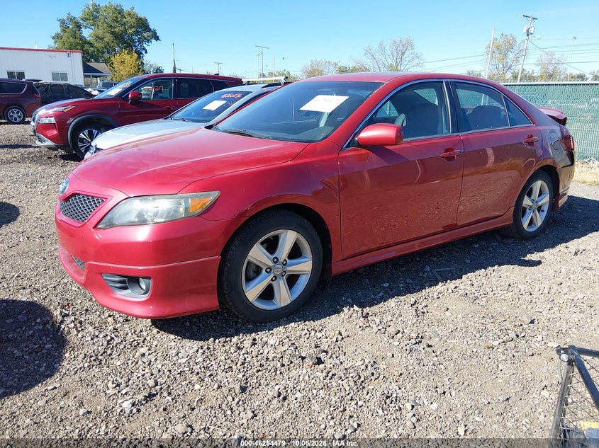 2011 Toyota Camry, Rear, IAAI, VIN 4T1BF3EK1BU155795 — photo 2