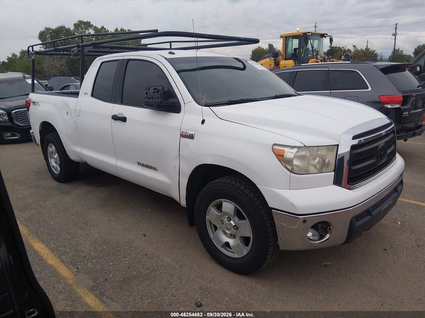 Vin: 5tfuy5f14bx169617, lot: 46754508, toyota tundra grade 5.7l v8 20111