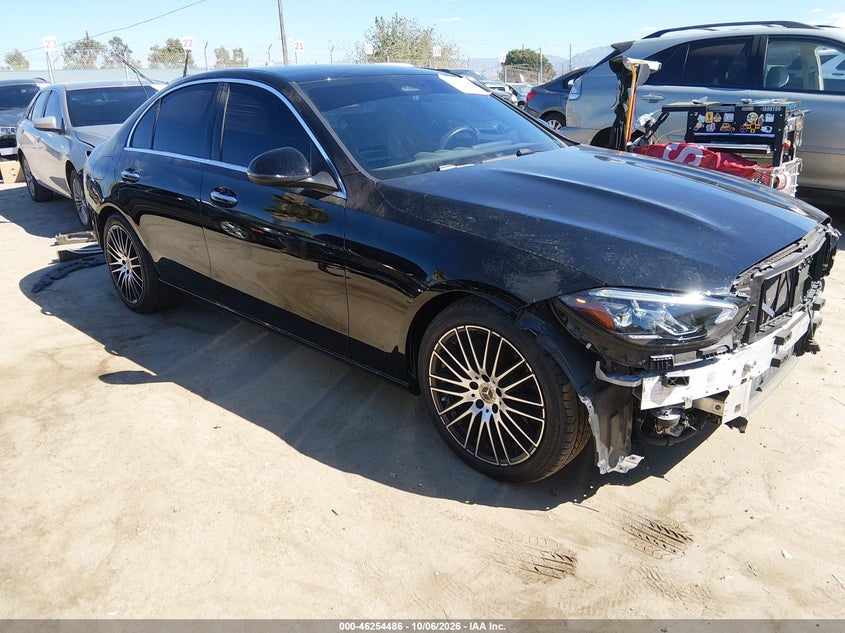 2025 MERCEDES-BENZ C 300