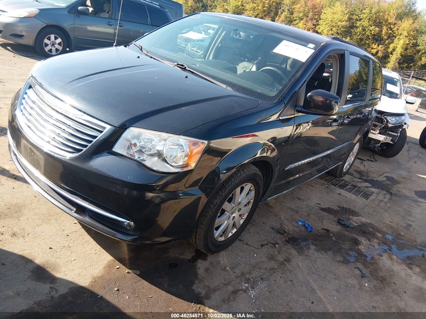 2012 CHRYSLER TOWN & COUNTRY TOURING · Фото 2