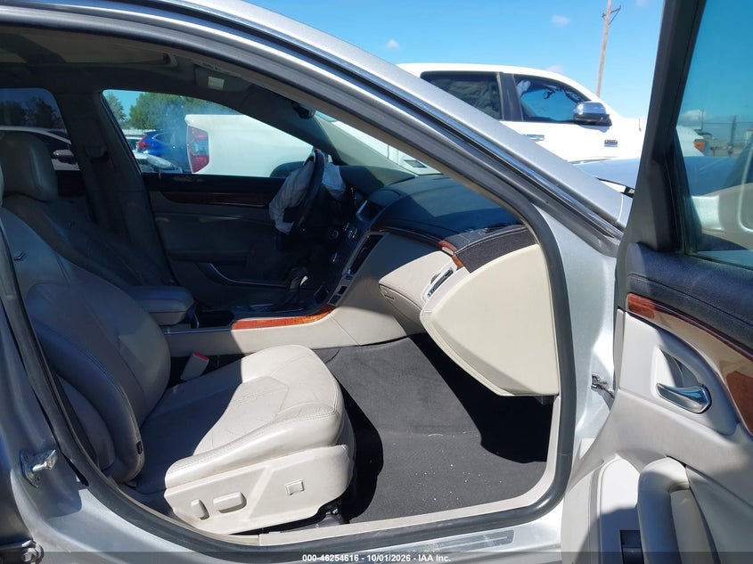 2011 CADILLAC CTS LUXURY · Фото 5