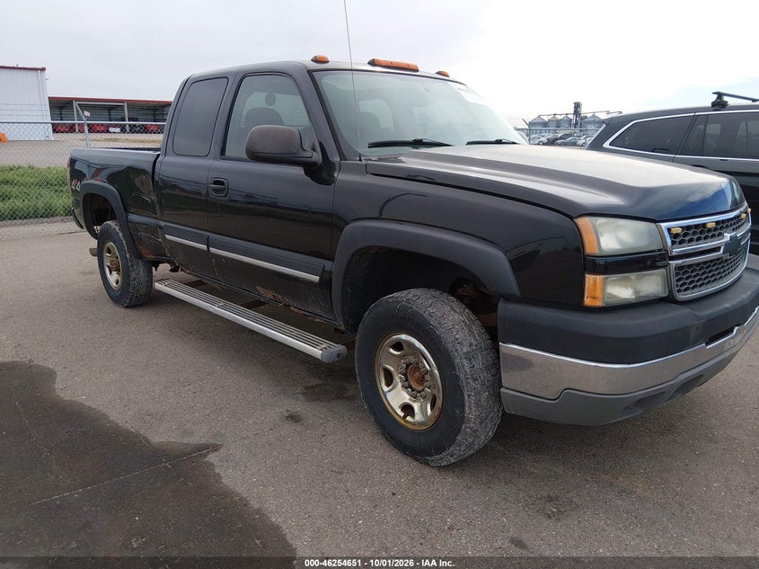 2005 CHEVROLET SILVERADO 2500HD LS