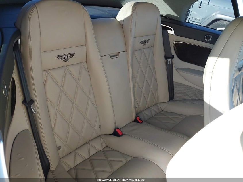 BENTLEY CONTINENTAL GTC 2010 VIN SCBDP3ZA1AC065601