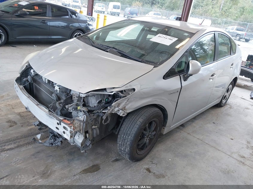 Vin: jtdkn3du8c1507011, lot: 46754812, toyota prius three 20122