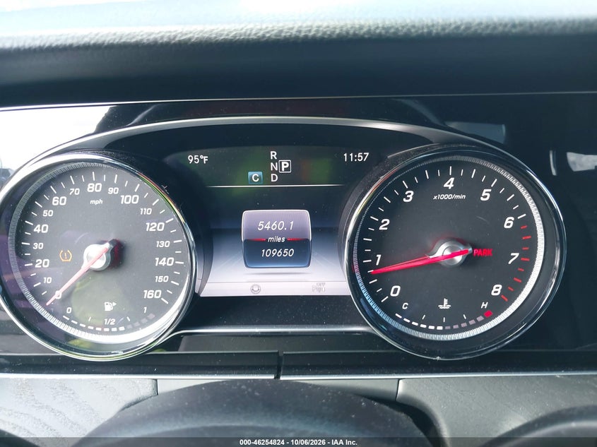 MERCEDES-BENZ E 300 - zdjęcie 7