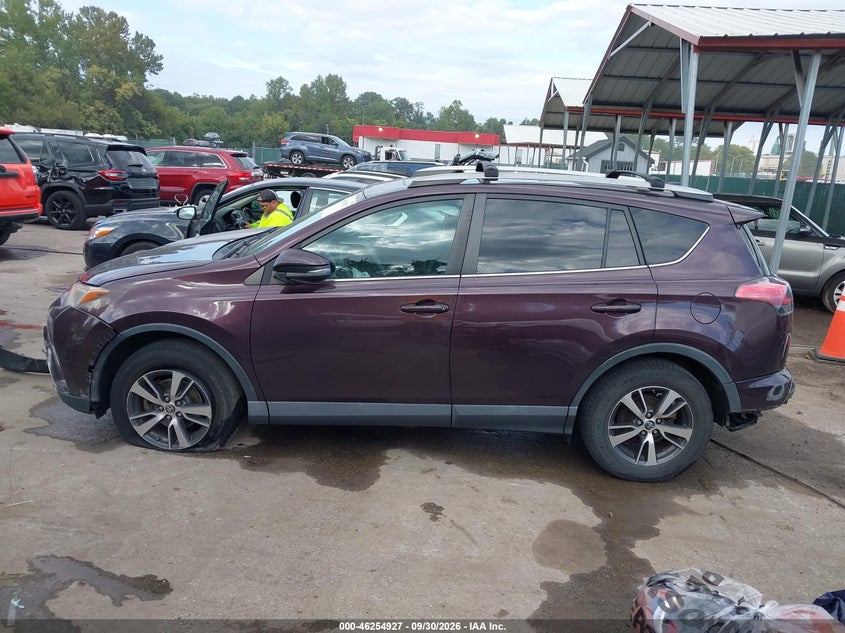 TOYOTA RAV4 - zdjęcie 15