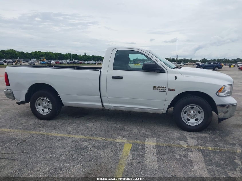 2020 RAM 1500 CLASSIC TRADESMAN 4X2 8' BOX · Фото 13