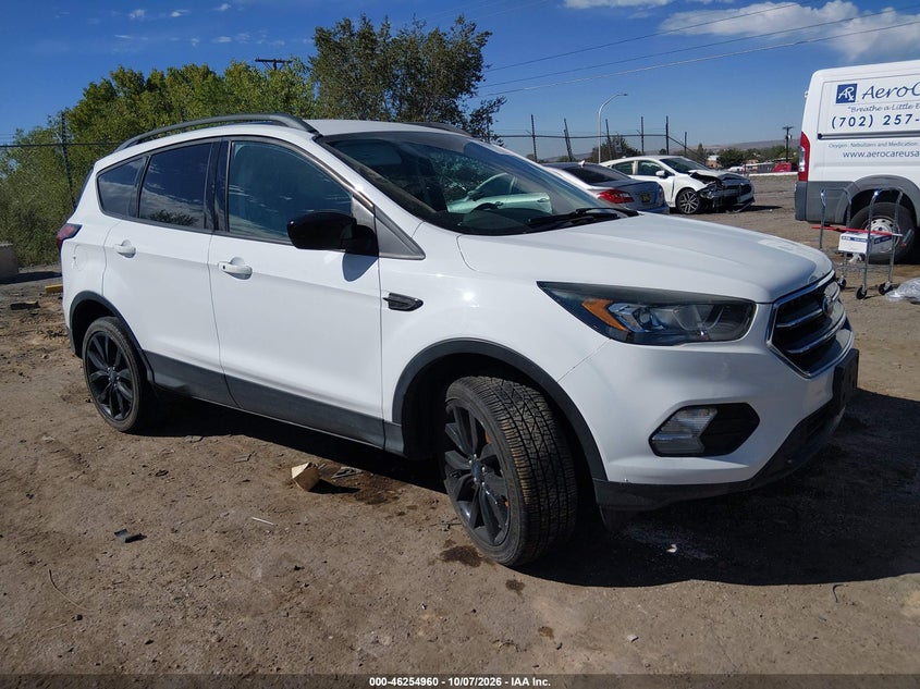 Vin: 1fmcu0gd3kub33059, lot: 46754986, ford escape se 20191