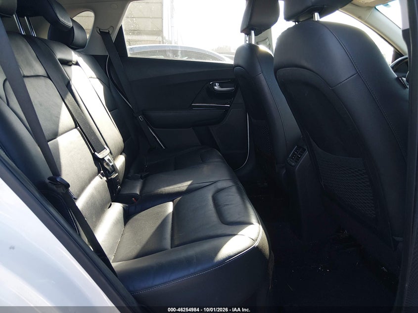 2017 KIA NIRO TOURING · Фото 8