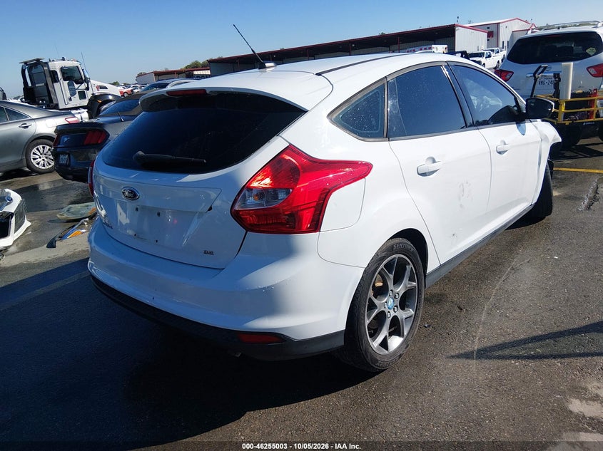 2013 FORD FOCUS SE · Фото 4