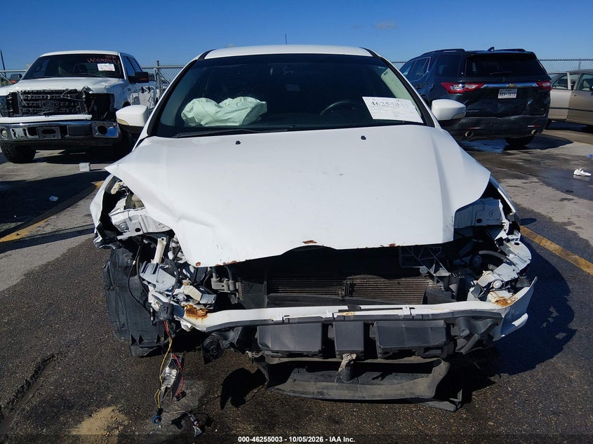 2013 FORD FOCUS SE · Фото 6