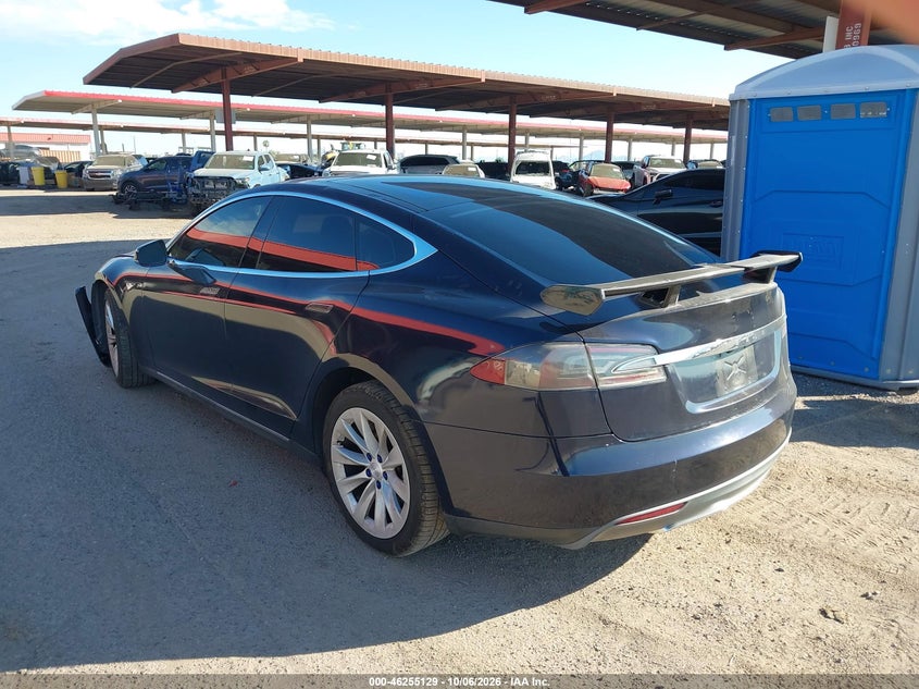 Vin: 5yjsa1cg5dfp17263, lot: 46755155, tesla model s 20133