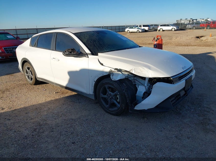 Vin: 3kpft4de4se021894, lot: 46755381, kia k4 lxs 20251