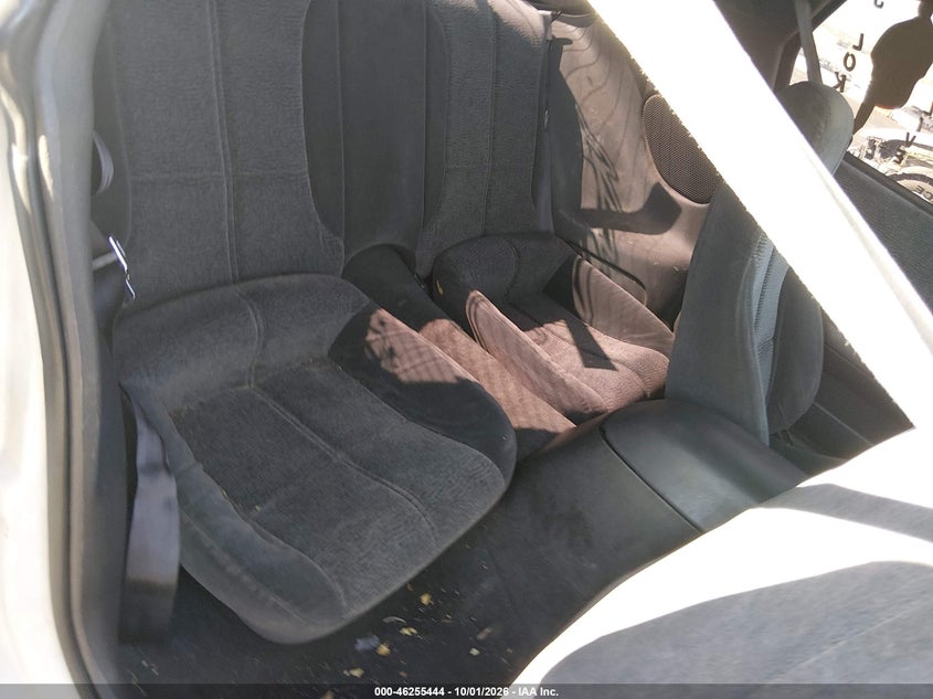 lot image 3