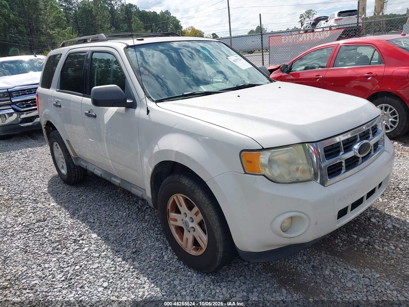 Vin: 1fmcu0dg8akc61161, lot: 46755550, ford escape xlt 20103