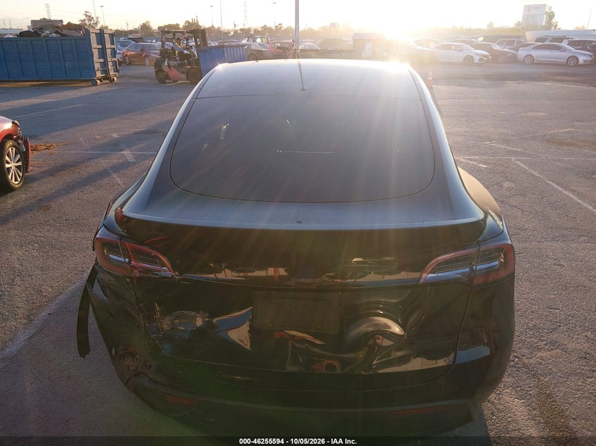 TESLA MODEL Y - zdjęcie 16