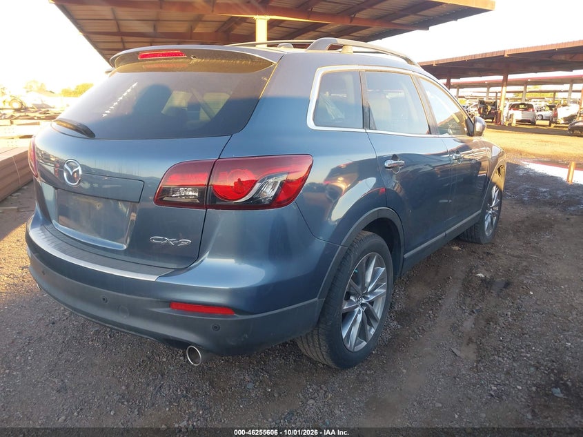 2015 MAZDA CX-9 TOURING · Photo 4