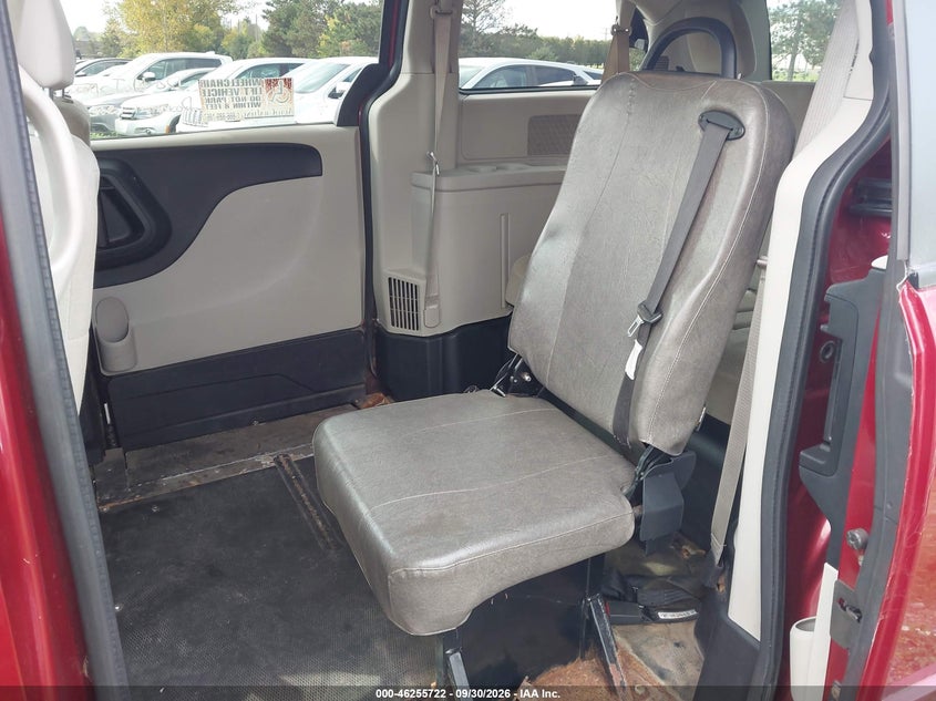 2014 DODGE GRAND CARAVAN SE · Фото 8