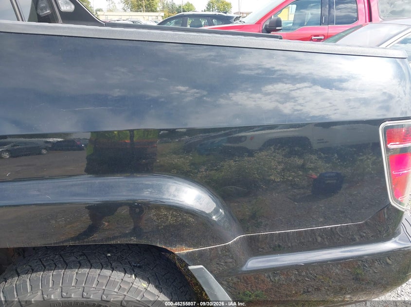 2013 HONDA RIDGELINE auction photo 6