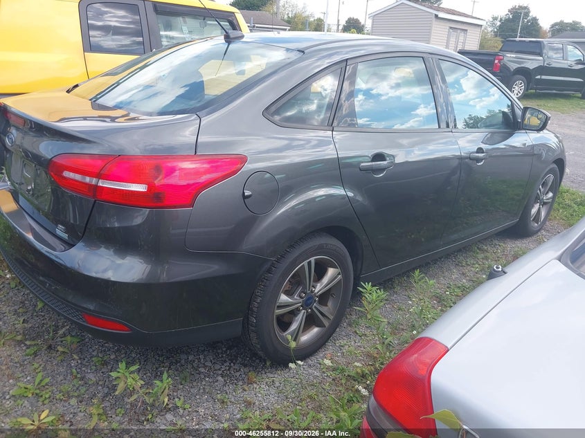 2017 FORD FOCUS SE · Фото 4