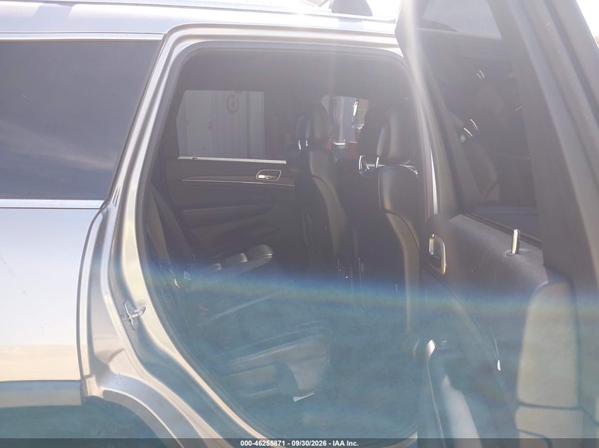 2015 JEEP GRAND CHEROKEE LIMITED · Фото 8