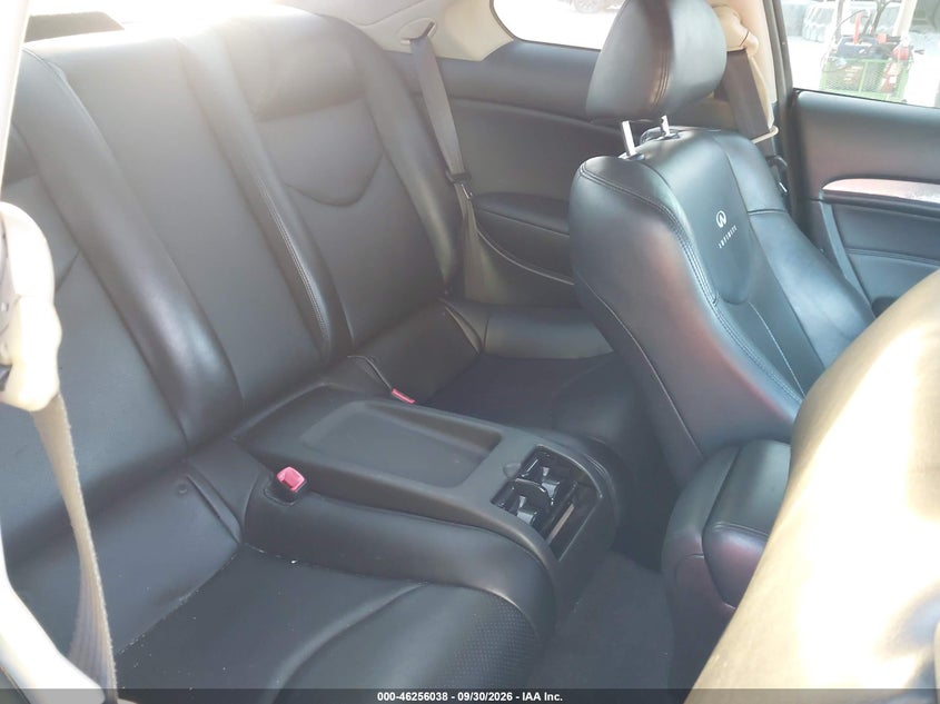 2012 INFINITI G37 auction photo 8