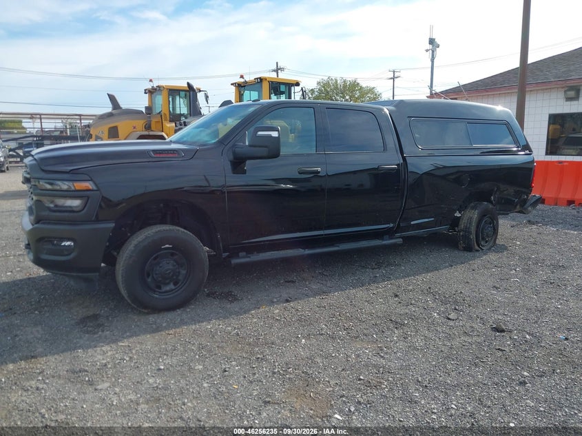 Vin: 3c6ur5hj6tg261108, lot: 46756304, ram 2500 tradesman  4x4 8' box 20262