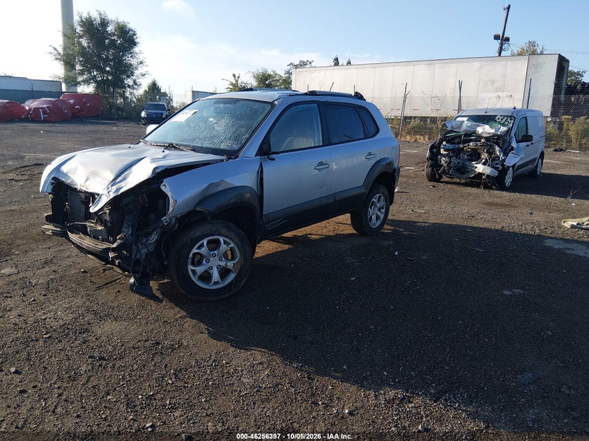HYUNDAI TUCSON 2009 VIN KM8JN72D39U002468