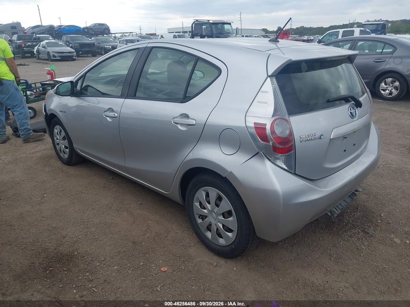Vin: jtdkdtb3xd1545497, lot: 46756555, toyota prius c one 20133