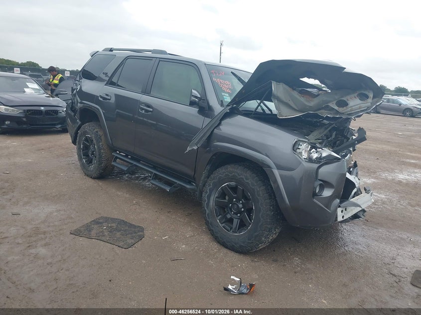Vin: jtebu5jr7l5804600, lot: 46756593, toyota 4runner trd off road premium 2020 img_1