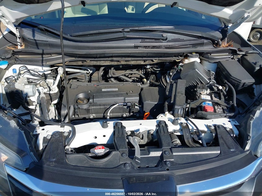 2016 HONDA CR-V LX · Фото 10