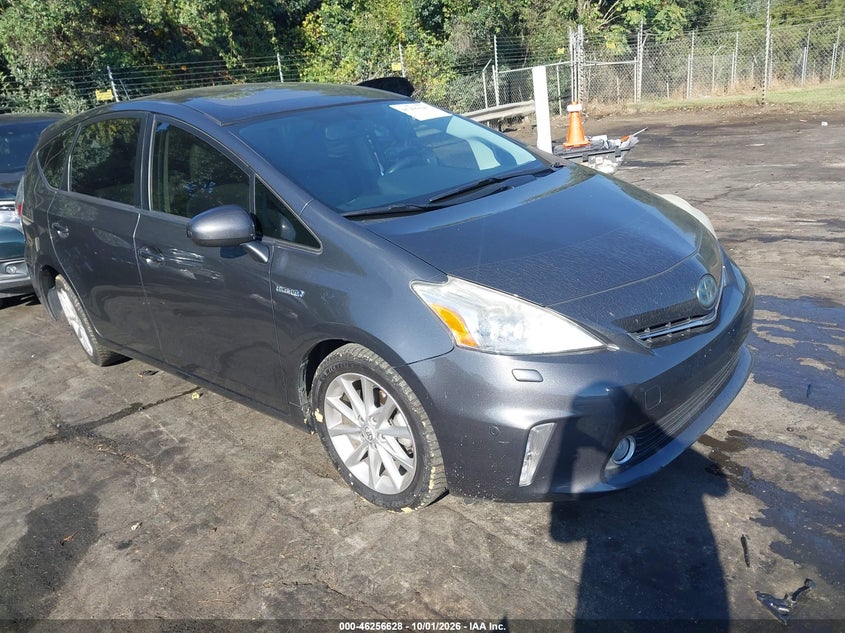 2012 TOYOTA PRIUS V FIVE