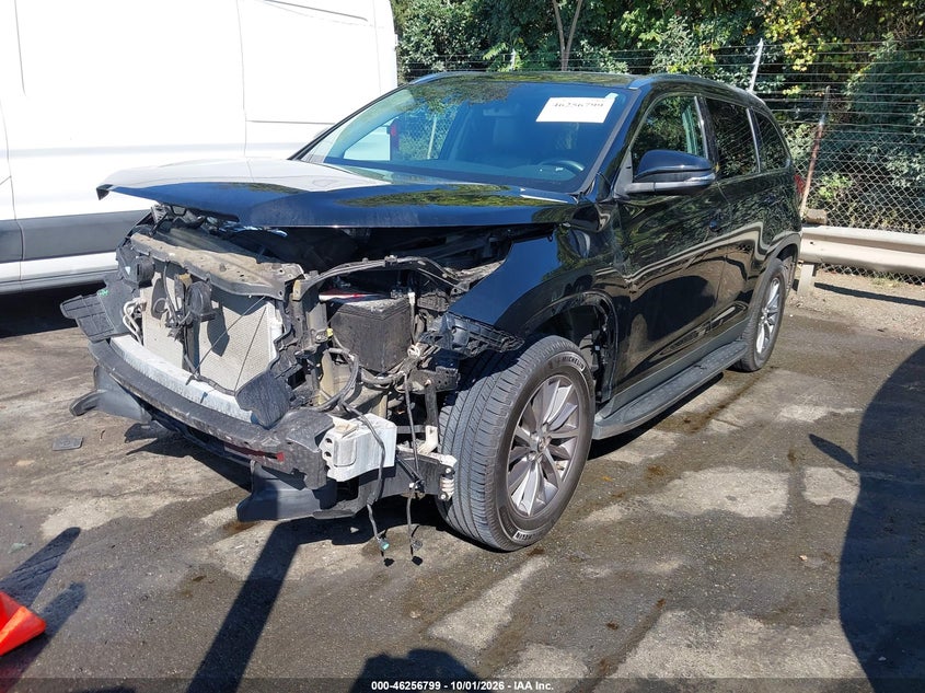 TOYOTA HIGHLANDER - zdjęcie 2