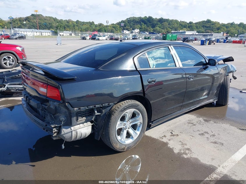 Vin: 2b3cl3cg5bh553628, lot: 46756894, dodge charger 20114