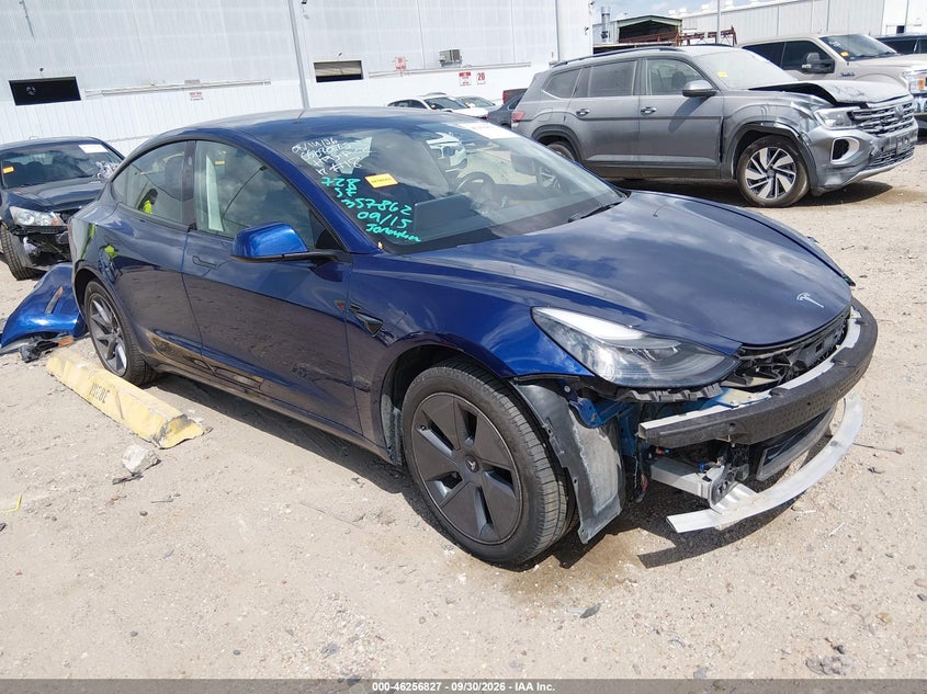 Vin: 5yj3e1ea0nf351862, lot: 46756896, tesla model 3 rear-wheel drive 2022 img_1