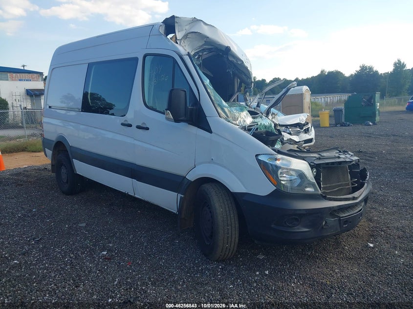 Vin: wd3pe7cd3hp409999, lot: 46756912, mercedes-benz sprinter 2500 standard roof v6 2017 img_1