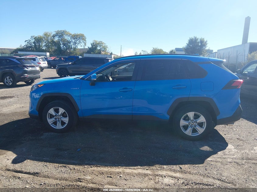 TOYOTA RAV4 HYBRID - zdjęcie 14