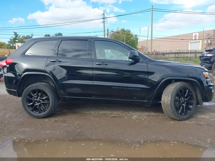 JEEP GRAND CHEROKEE - zdjęcie 14