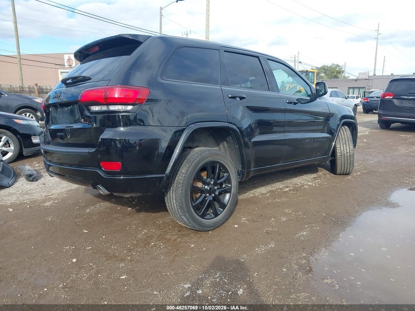 JEEP GRAND CHEROKEE - zdjęcie 4