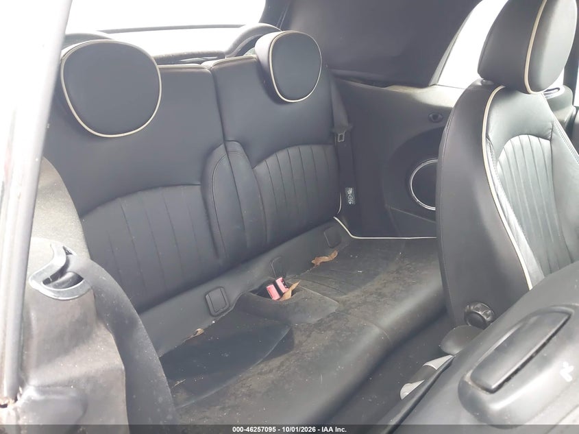 2010 MINI COOPER S · Фото 8