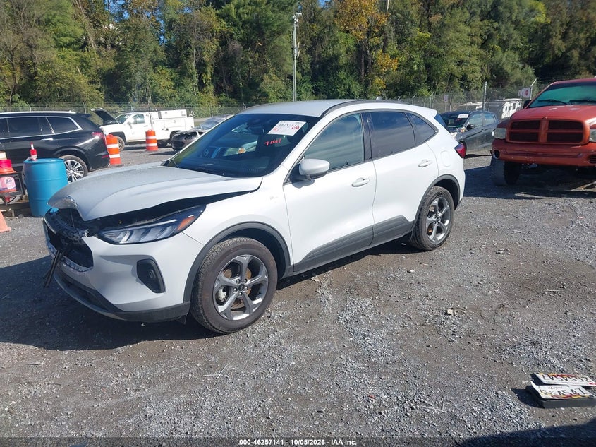 Vin: 1fmcu9na5sub30967, lot: 46757210, ford escape st-line select 20252