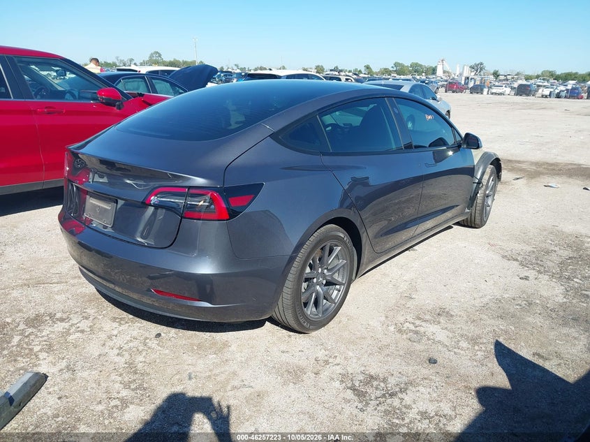 Vin: 5yj3e1ea4pf676792, lot: 46757292, tesla model 3 rear-wheel drive 20234