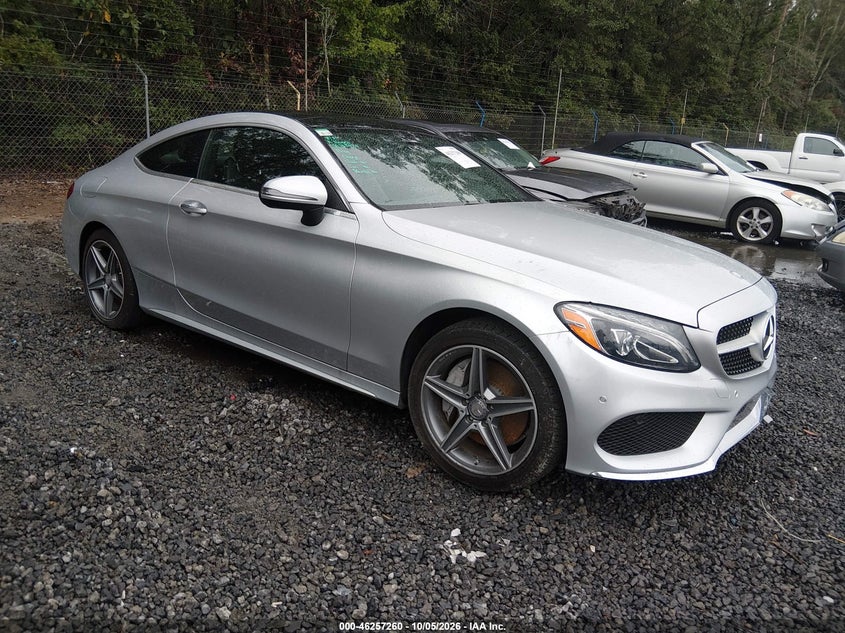 Vin: wddwj4kb8hf375582, lot: 46757329, mercedes-benz c 300 4matic 20171