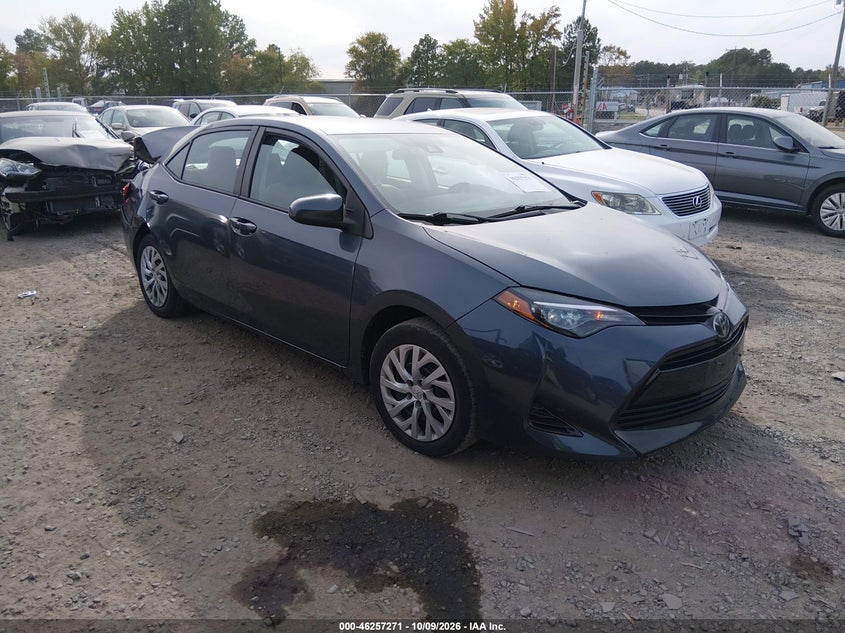 TOYOTA COROLLA - zdjęcie 1