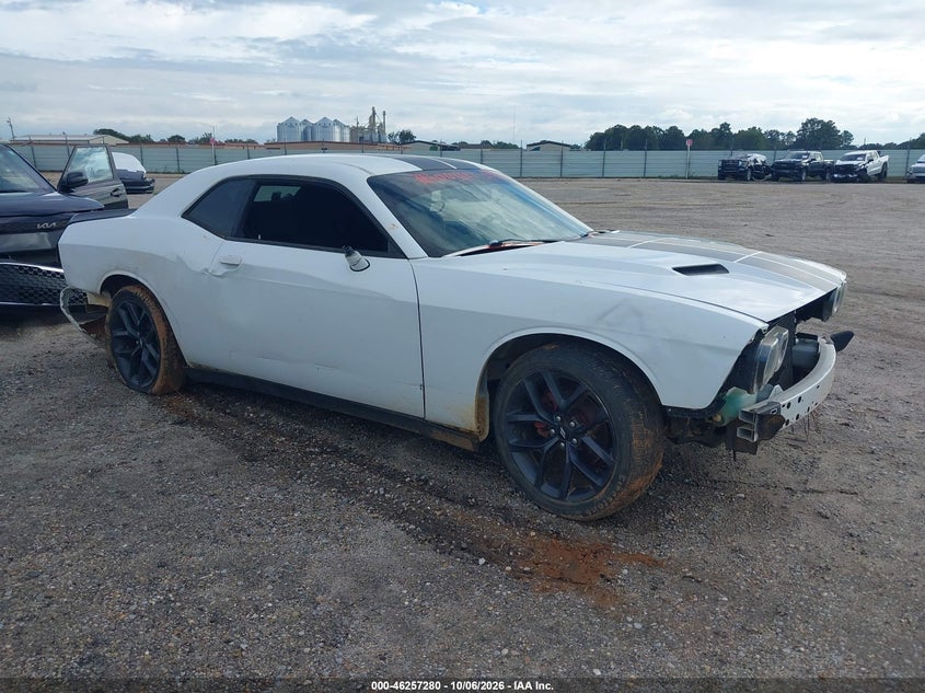 Vin: 2c3cdzag0kh574733, lot: 46757349, dodge challenger sxt 2019 img_1