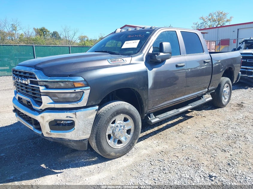 Vin: 3c6ur5cj6sg517933, lot: 46757528, ram 2500 tradesman  4x4 6'4 box 20252