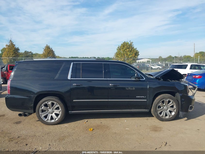 2015 GMC YUKON XL 1500 DENALI · Фото 13